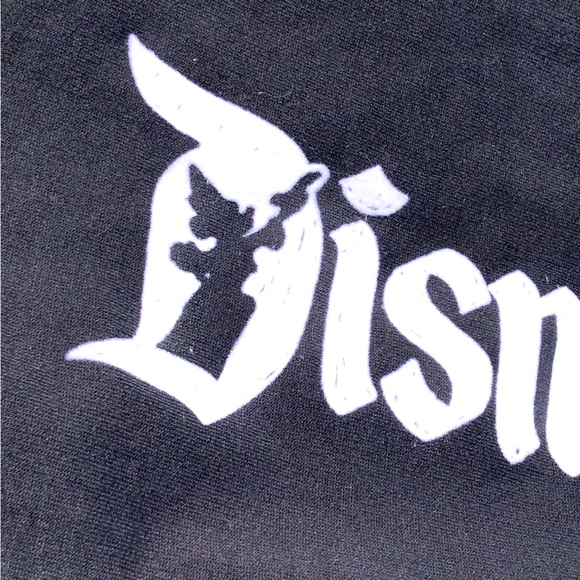 Disneyland Shorts Size Extra Large Black And White - Picture 8 of 15